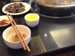 -周老三跷脚牛肉·全牛火锅(非遗传承店)