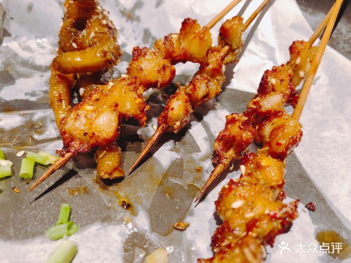 天台上见烧烤(石鼓路店)蒜香鸡脆骨图片 - 第1张
