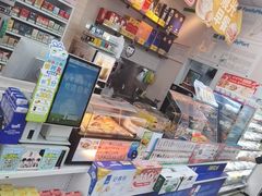 -全家便利店(愚园店)