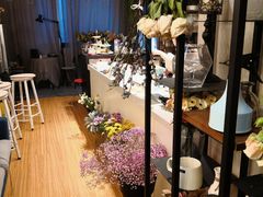 -Whisper studio薇语花艺烘焙工作室