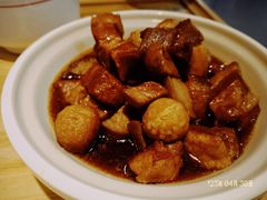 金蛋钩红烧肉-72街荷叶饭(东方宝泰广场店)
