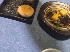 -香巴拉云南餐厅(华莱坞店)