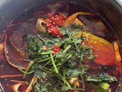 -三顾冒菜·麻辣烫(龙湖北城天街店)