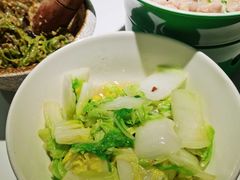 土白菜-费大厨辣椒炒肉(高铁吾悦广场店)