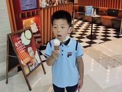 -LUNEURS月乐诗·法式冰淇淋(北外滩来福士广场店)
