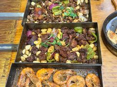 -老东镇啤酒屋海鲜加工·蒸汽海鲜·海鲜烧烤(台东店)