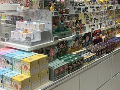 -泡泡玛特POPMART(柏威年购物中心店)