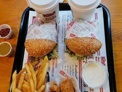 -The Habit Burger Grill 哈比特汉堡(复兴soho店)