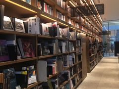 -茑屋书店(天目里店)