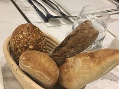 -La Mer Restaurant & Lounge