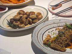 -秀儿家の小确幸融合西餐厅(万达店)