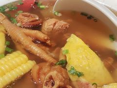 -江城小馆陕南妈妈菜·全球旅行餐厅(钟楼店)