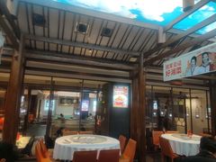-阿瓦山寨·湘菜现炒·剁椒鱼头王(咸阳总店)