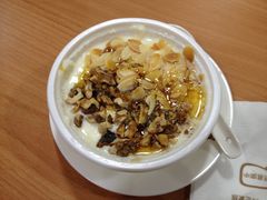 核桃杏仁双皮奶-满记甜品(巴黎春天宝山店)
