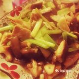 过年大鱼大肉来个清淡小炒吧