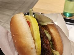 瀑布芝士汁汁厚作安格斯堡-肯德基(凤凰海店)