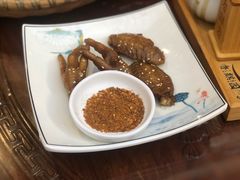 -香麒园·过桥米线·南湖雅宴