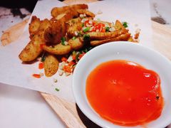 -弄堂里(西溪龙湖天街店)