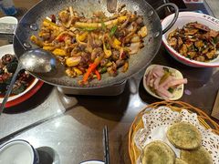 -富正毅三下锅·湘西韵味(天门山索道店)