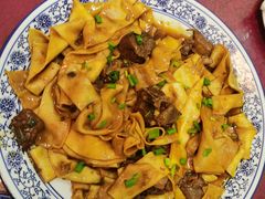 -壹阁胡羊焖饼(特色小吃街店)