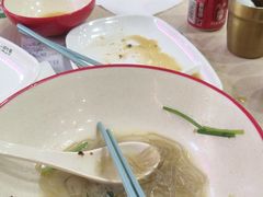 -小杨生煎(金山百联购物中心3楼店)