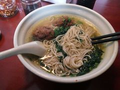 -佬钱湾仔(衣裳街店)