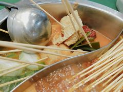 -巷子里头麻辣烫火锅串串(温江店)