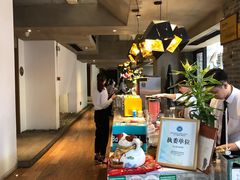 -渝半城经典川粤菜(重庆天地店)