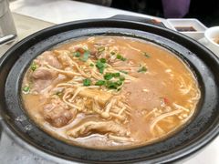 -肥仔文澳门猪骨煲(南京西路店)