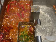 -海底捞火锅鲜切牛肉主题店(长寿路店)