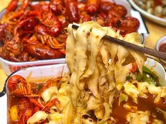 -聚汇三少·龙虾·中餐厅(莫邪路新天地店)