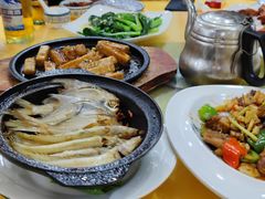 杂鱼煲-湛江明记(湛江鸡湛江生蚝)