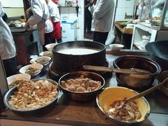 -甘记肥肠粉(马鞍北路店)