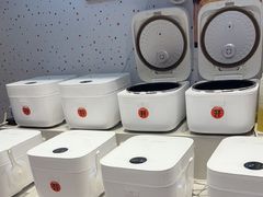 -鱼你在一起(浦东新陆家嘴滨江中心店)