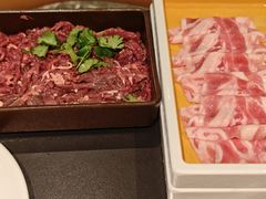 -钱小奴海鲜自助黑金店(杭州滨江龙湖店)