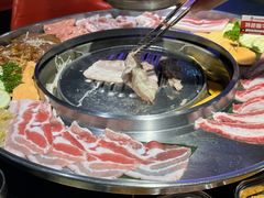 -哈哈碳都·牛肋条无限自助烤肉(宝龙店)