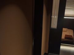 -泰·菩提树下[泰式按摩x精油SPAx肩颈头疗](新景店)