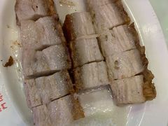脆皮烧肉-澳门陈光记烧味饭店(郎家园店)