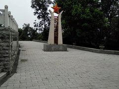 -襄阳烈士陵园(襄城区)