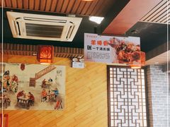 -羊家胡同·龙虾烧烤火锅(龙汇路店)