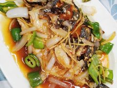 红烧金鲳-小辣妹川味海鲜加工店(第一市场椰风巷店)