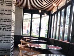 -WOLFGANG PUCK KITCHEN & BAR(迪士尼小镇店)