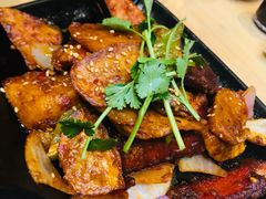 排骨红薯鸡翅干锅-金悦印象小馆(三里河店)