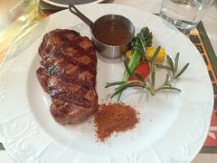 -西语·炭烧牛排(卓越中寰店)