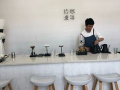 -边渡咖啡烘焙店(昙华林店)
