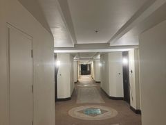 -麦哲伦丝绸度假村