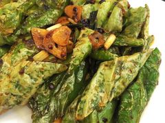 虎皮尖椒-老菜馆(滨江大道东段店)