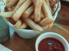 -Famous肥猫墨西哥音乐餐吧(五棵松华熙LIVE店)