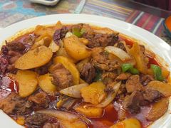 -乡村馕坑肉·烧烤·新疆菜·本地人更爱吃(阿勒泰首店)