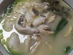 -明呈黄鱼面馆(斜土路店)